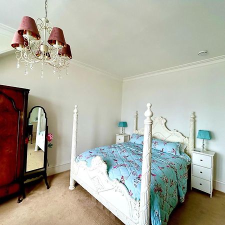 Tigh Na Mara Guest House Rosemarkie- Breakfast Optional Exterior photo