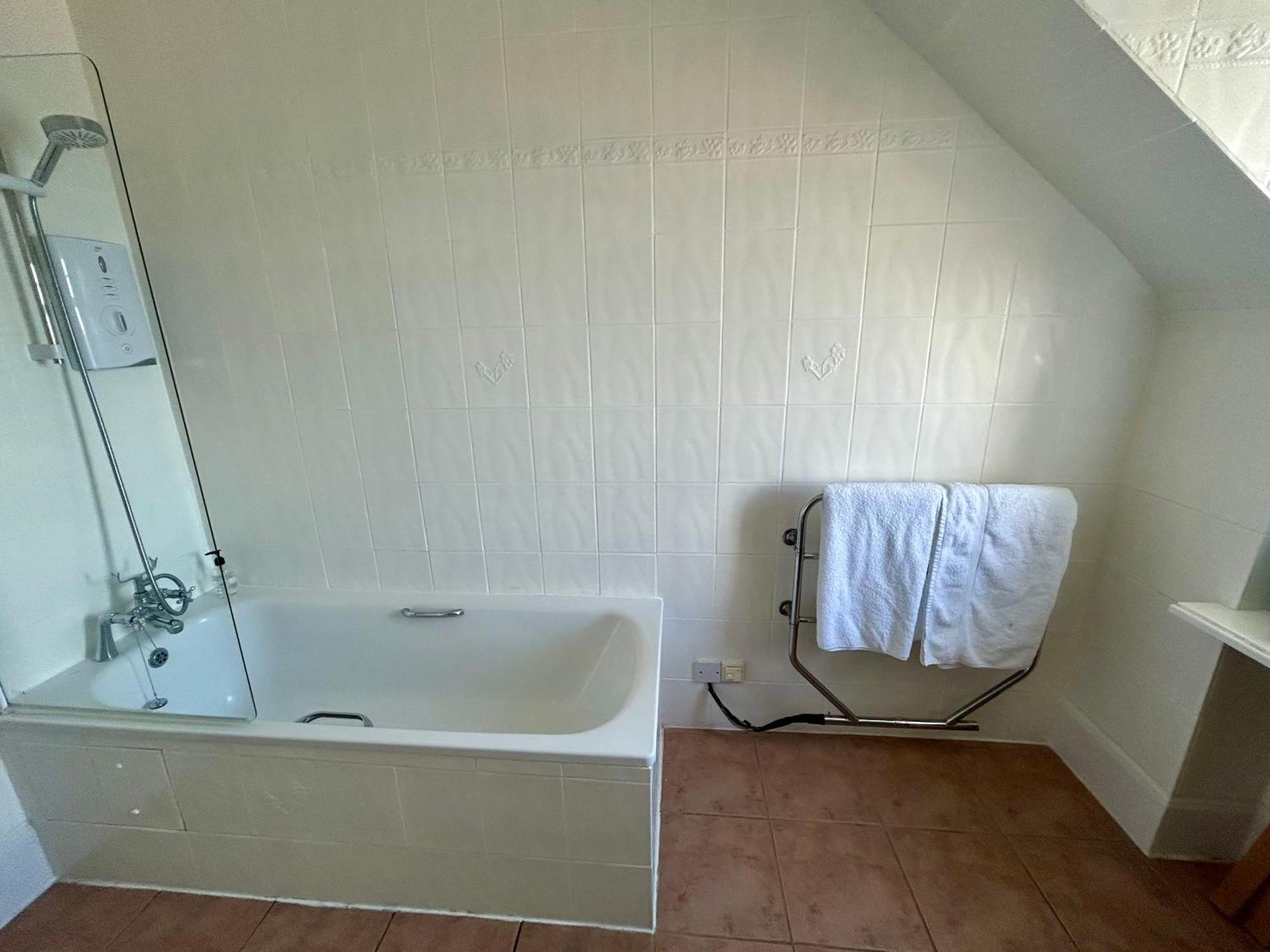 Tigh Na Mara Guest House Rosemarkie- Breakfast Optional Room photo