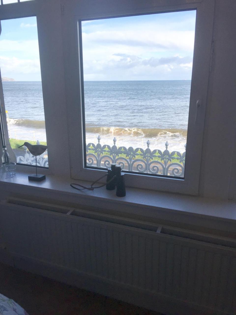 Tigh Na Mara Guest House Rosemarkie- Breakfast Optional Exterior photo